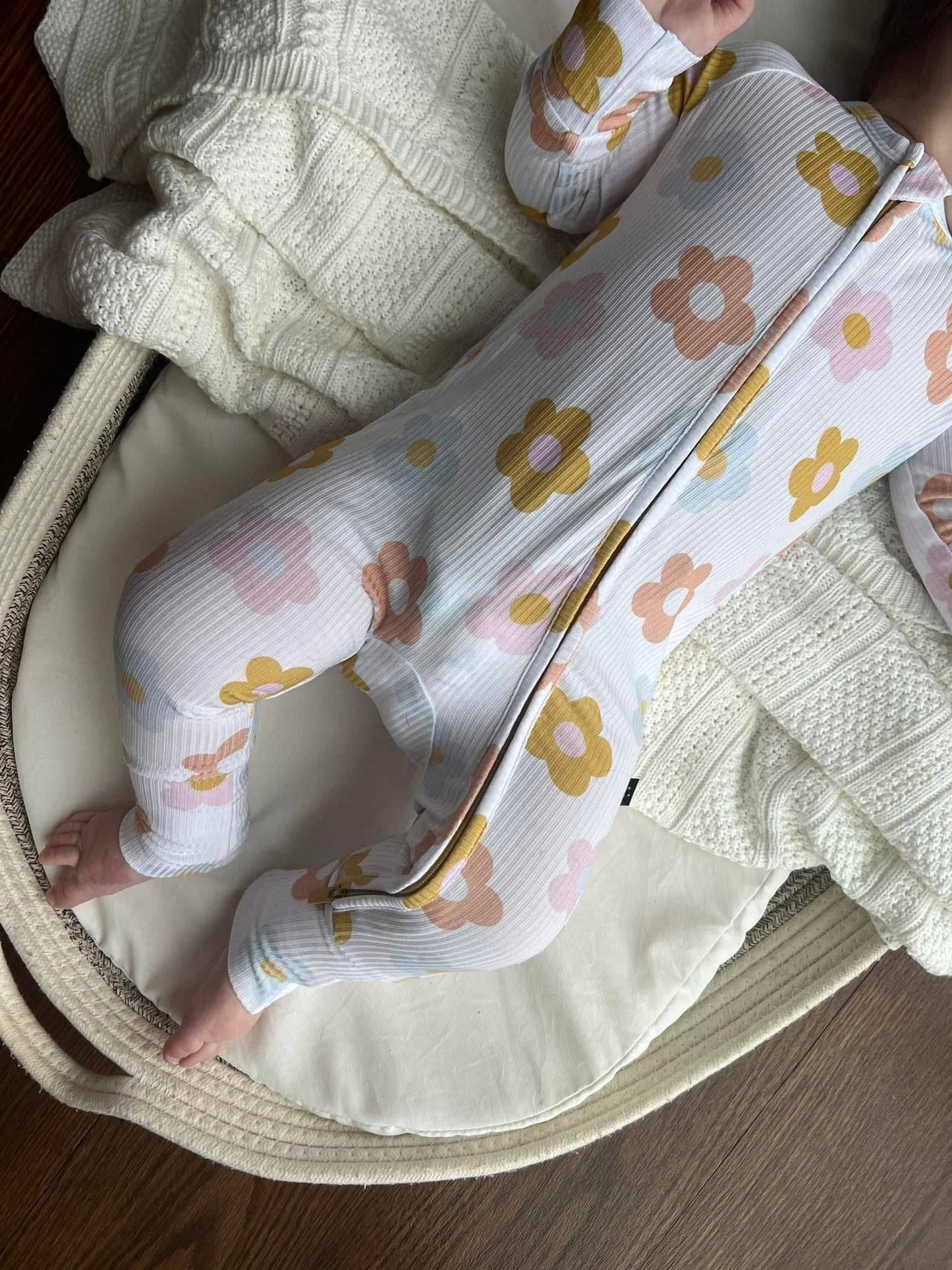 Spring Daisy Ribbed Zippered Pajama