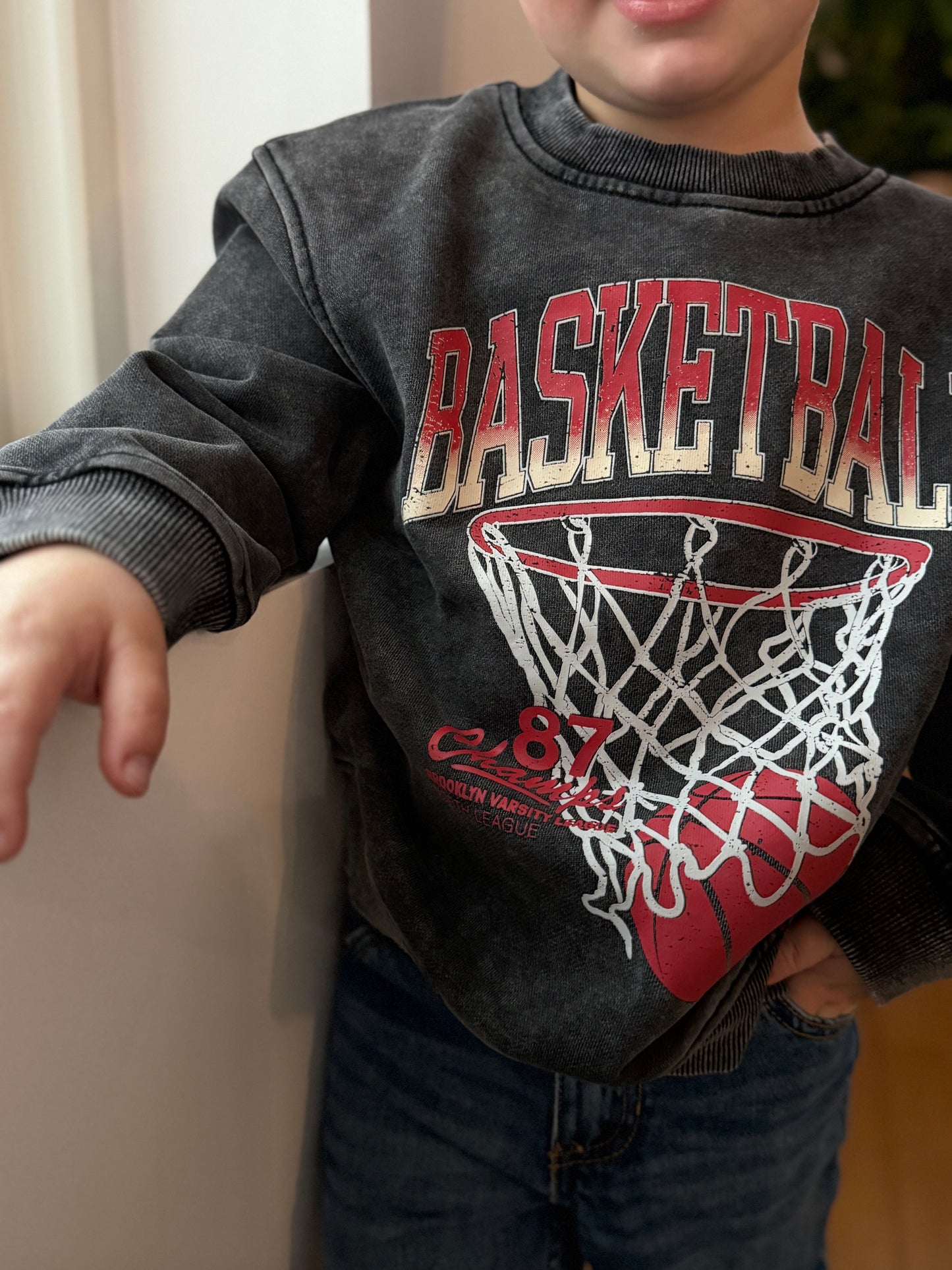 Basketball Vintage Crewneck