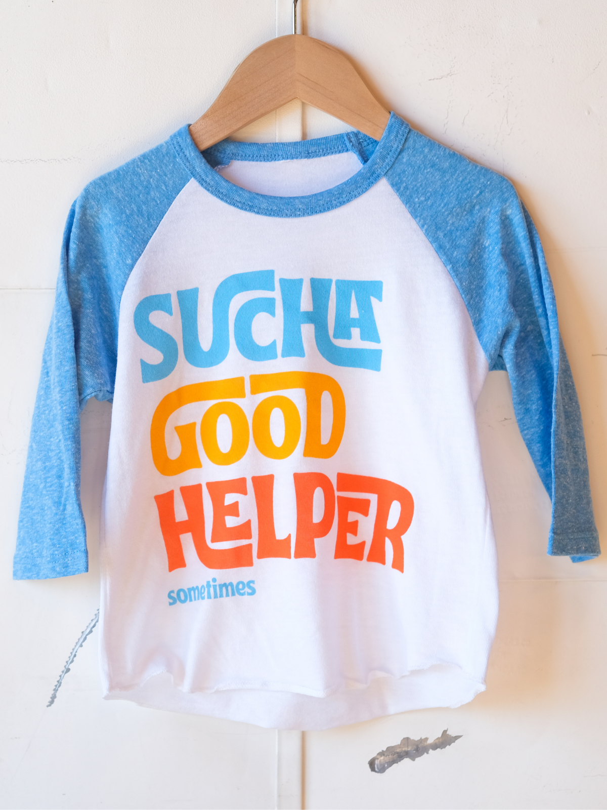Sucha Good Helper | Raglan Baseball Tee