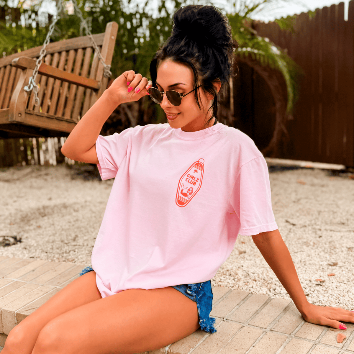 Women's Girlz Club Motel Tee