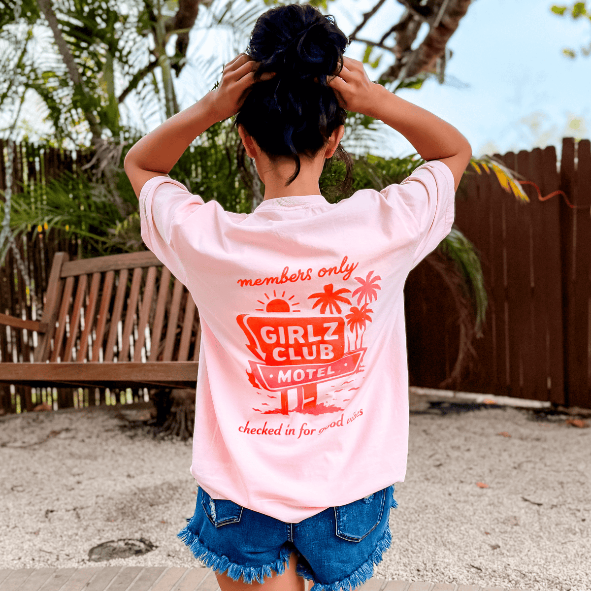 Women's Girlz Club Motel Tee